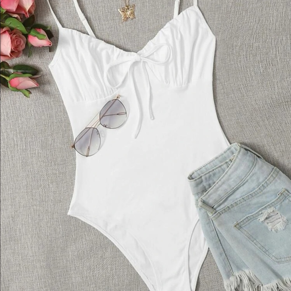 Front tie body suit
